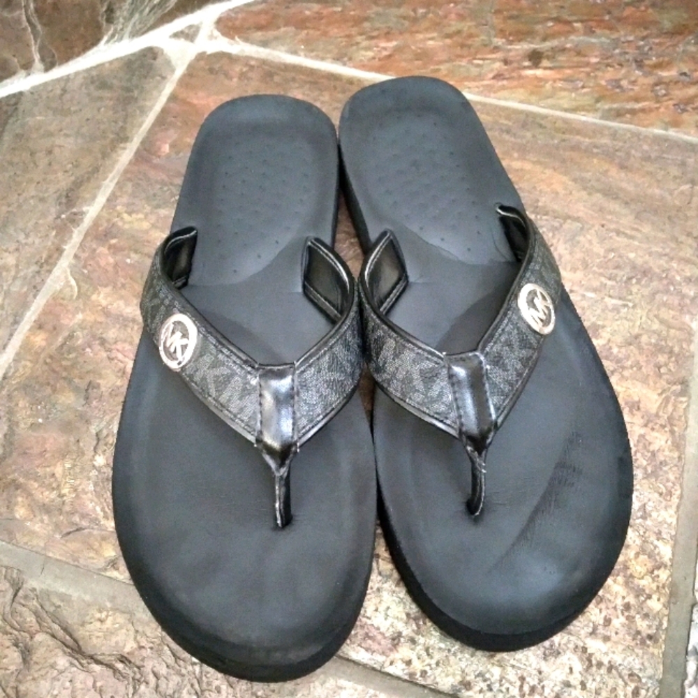 Micheal kors sandals